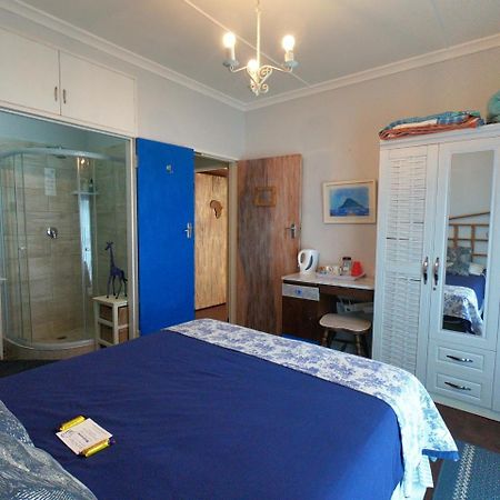 Leo'S Den Bed & Breakfast Fish Hoek Bagian luar foto